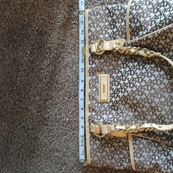 DKNY large monogram 2 way purse - Picture 16 of 16